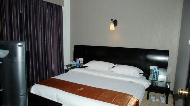 Jiujiang  Jinyu International Hotel الغرفة الصورة